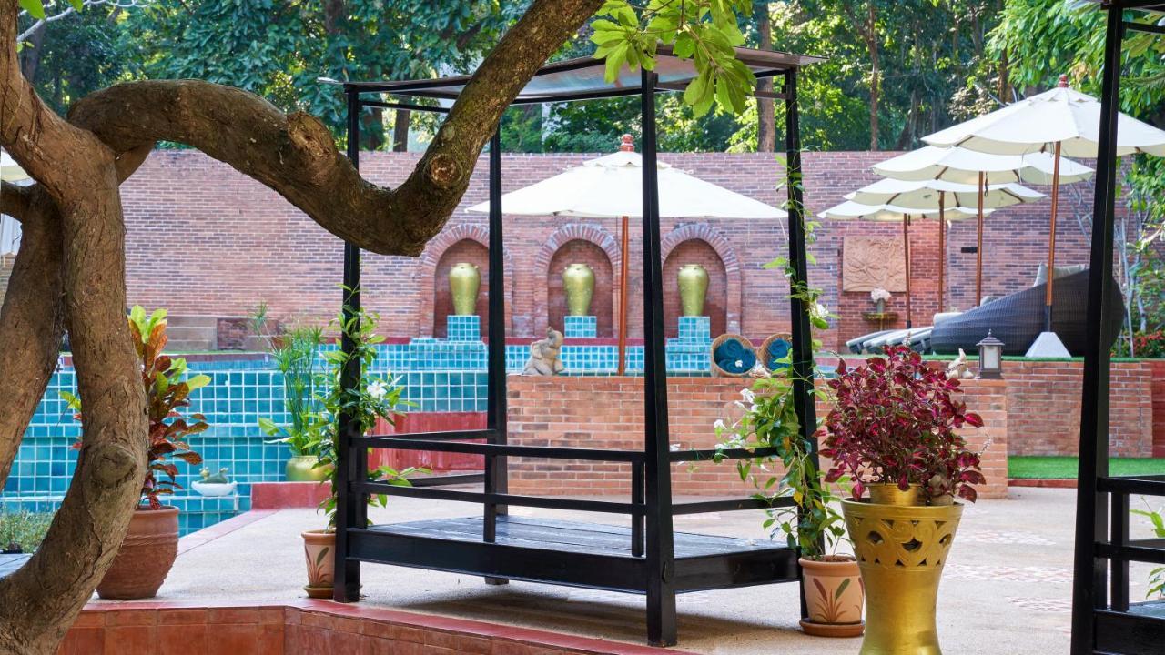 Floral Hotel Ayatana Chiang Mai Exterior photo