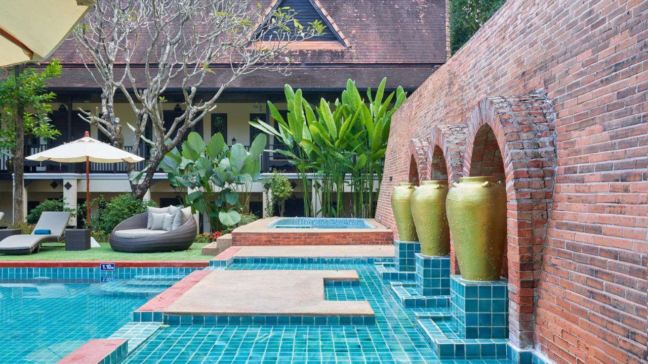 Floral Hotel Ayatana Chiang Mai Exterior photo