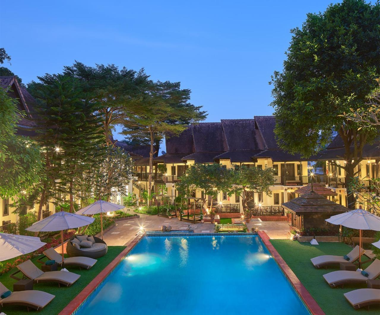 Floral Hotel Ayatana Chiang Mai Exterior photo